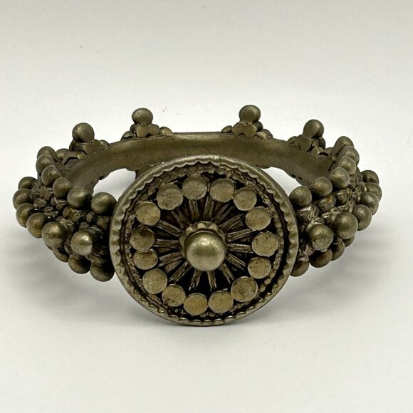 Unique Vintage Jewelry - Vintage Brass Yemeni Cuff Bracelet Sunburst Heavy 7.3 oz 2.5” Interior Diameter